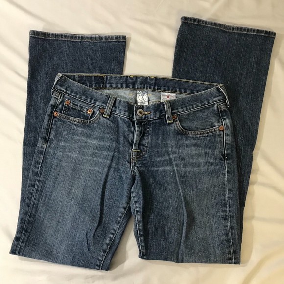 Lucky Brand Low Rise Button Fly Made in U.S.A., 6P - Picture 2 of 16